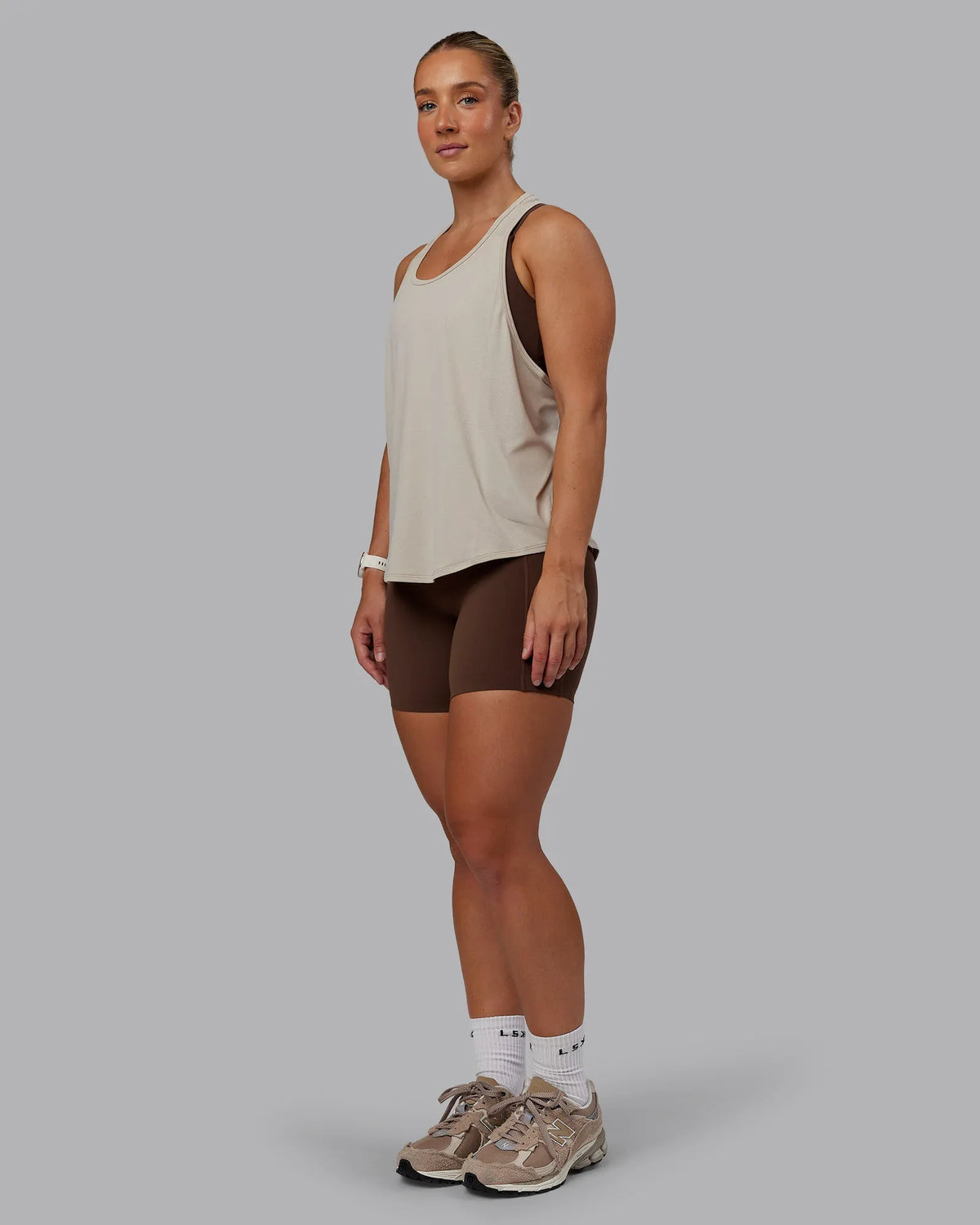 AeroFLX+ Drop Armhole Seamless Tank - Shale Beige/Shale Beige