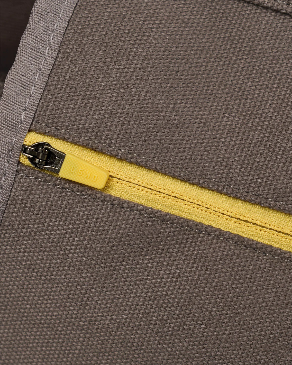 Walnut Grey-Lemon