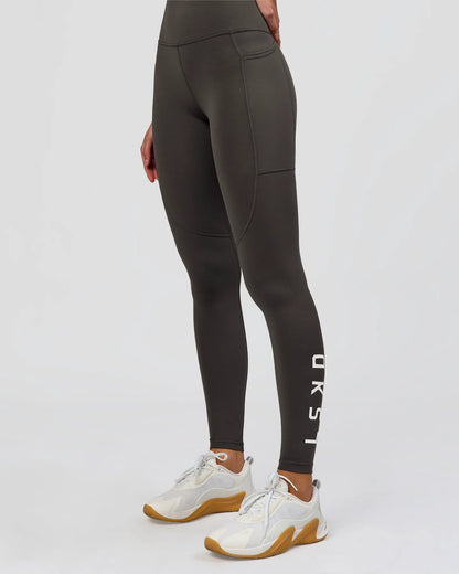 Onyx-white